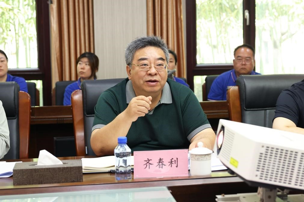 人生就是博官网集团党委书记、董事长齐春利赴京燕公司调研党建及防汛供水工作